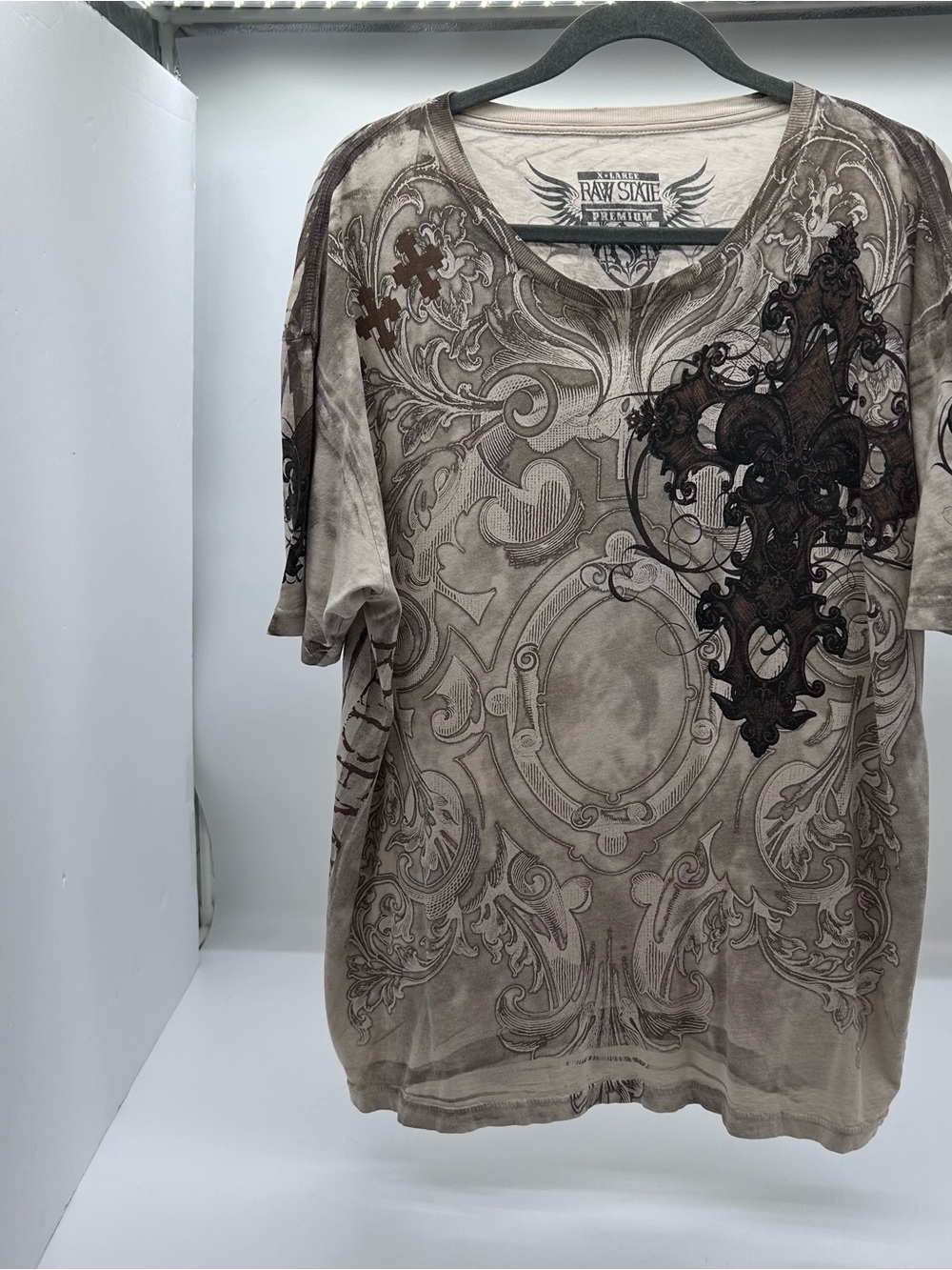 Vintage Raw State Premium Graphic Tshirt XL